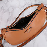 PRE-ORDER Arqué Leather Shoulder Bag Cognac