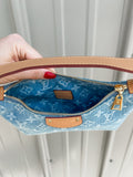 PRE-ORDER Hills Pochette Denim Dark