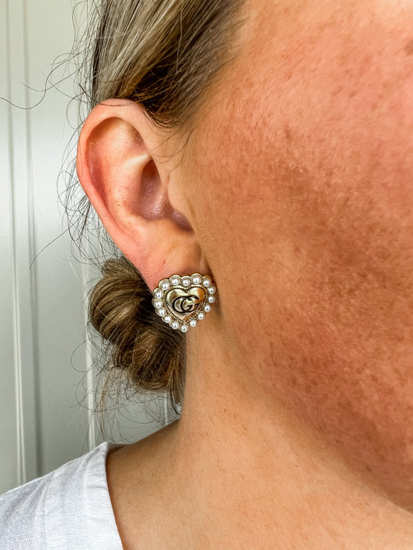 PRE-ORDER Earrings Pearl Hearts