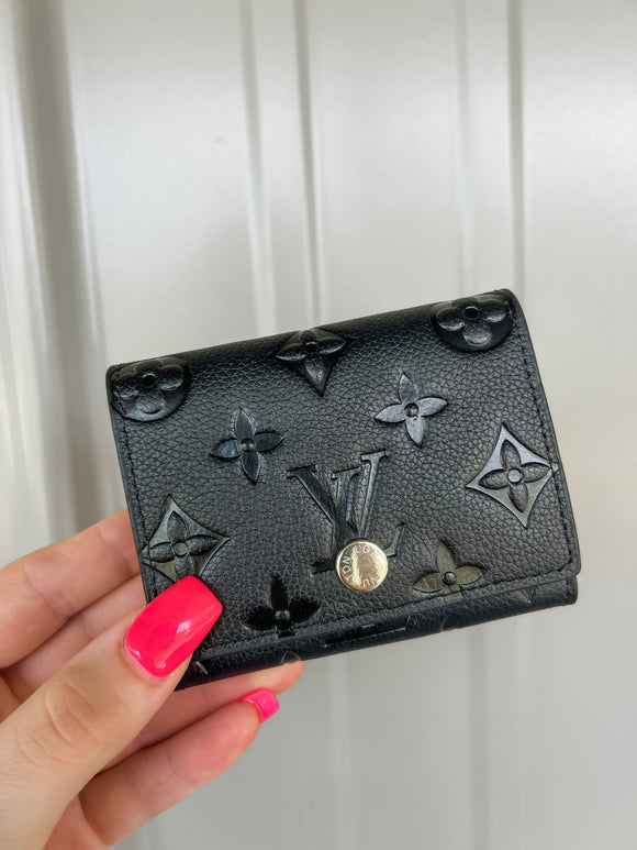 PRE-ORDER Wallet Mini glossy Black